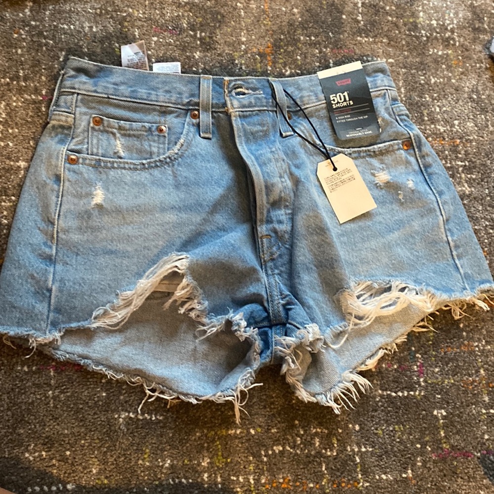 Levi’s shorts